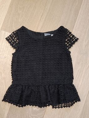 Kardashian Kids Black Label Tag Detail